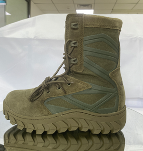 Bottes tactiques montantes vert olive DFA120 avec fermeture éclair latérale, tige en daim et nylon, semelle extérieure robuste à profondeur de grip, pour homme, pour activités de combat et de terrain en extérieur - Product Image 4
