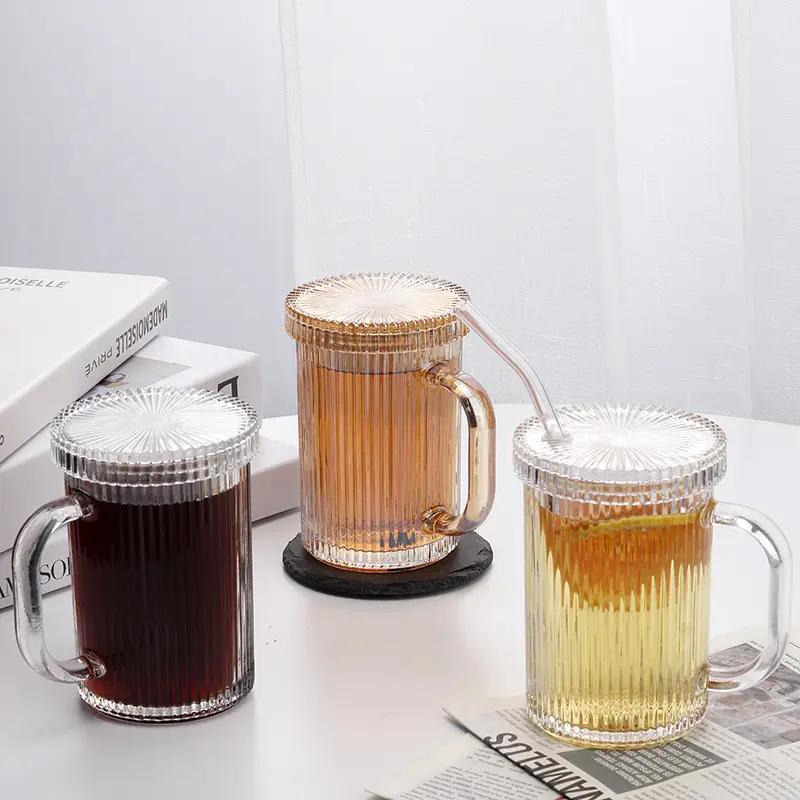 Seaygift काटने का निशानवाला बियर कर सकते हैं आकार संभाल के साथ खड़ी पट्टियों ग्लास कप पारदर्शी सरल शराब कप ढक्कन और पुआल