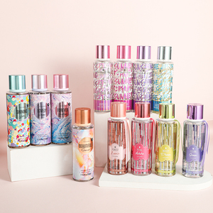 น้ำหอม V.V.LOVE 250 มล. พร้อมส่ง น้ำหอมสำหรับผู้หญิงสไตล์อาหรับ กลิ่น Eau De Poilette  แบบสเปรย์  ติดทนนาน ใช้ได้ทุกวัน ระดับมืออาชีพ - Product Image 3