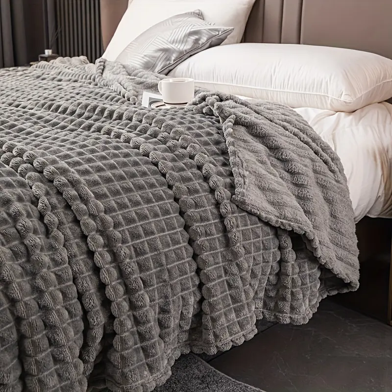 Soft And Comfortable Waffle Plush Blanket Milk Velvet Checkered Throw Blanket Gray Solid Color Bed Blanket For Bedding
