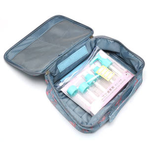 Luxury Cosmetic <b>Bag</b> Hot Sale Wholesale Polyester <b>Large</b> Capacity <b>Makeup</b> <b>Bag</b> for Women - Product Image 4