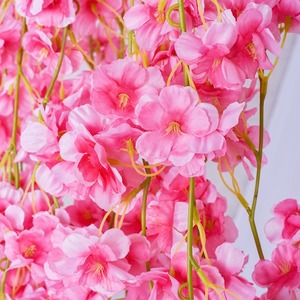 ดอกซากุระประดิษฐ์ พลาสติก ผ้าไหม สีชมพูอ่อน สีแดงกุหลาบ สีขาว สีแชมเปญ ของตกแต่งบ้าน กิ่งเดี่ยว - Product Image 2