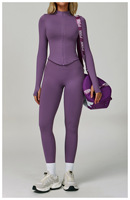 Vente en gros haut de gymnastique 3 pièces coupe ajustée personnalisé pour extérieur manches longues soutien-gorge de sport veste yoga à fermeture éclair ensemble yoga pour femmes