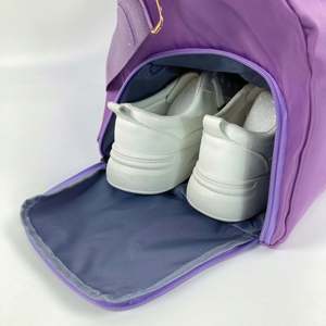 Vente en gros de sac de sport unisexe personnalisé sac de sport bagage en polyester portable et étanche de créateur tendance sac de voyage pour le sport - Product Image 6