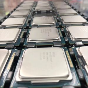 ใช้ได้กับ Core I5-9400F Bare CPU สำหรับคอมพิวเตอร์ตั้งโต๊ะเล่นเกม โปรเซสเซอร์แบบ 6 คอร์ 6 เธรด 2.9GHz 8MB LGA 1151 ตอบสนองรวดเร็ว - Product Image 1