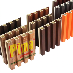 Panneau mural en PVC moderne rainuré - Feuilles imperméables, ignifuges et insonorisantes pour usage intérieur (Pima) - Product Image 1
