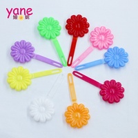 Lot de 10 barrettes à cheveux auto-agrippantes en forme de fleur pour filles, sur carte, pour enfants