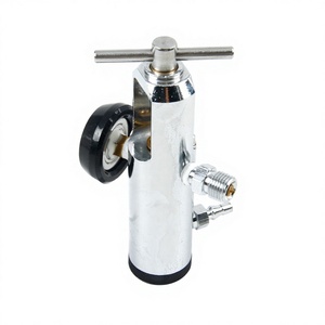 Régulateur d'oxygène médical ME870-UF-B-2CV-R avec double clapet anti-retour pour systèmes de bouteilles de gaz hospitaliers - Product Image 2