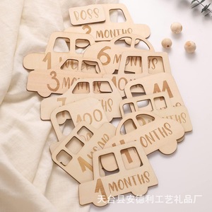 En stock : pièces en bois pour voiturette de bébé, parfaites comme accessoires photo pour commémorer leur croissance, y compris leur - Product Image 1