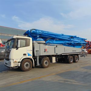 Camión Bomba de Concreto JIUHE de China, Camión Bomba de Brazo de 30m 38m 48m 56m 62m 70m para Construcción - Product Image 1