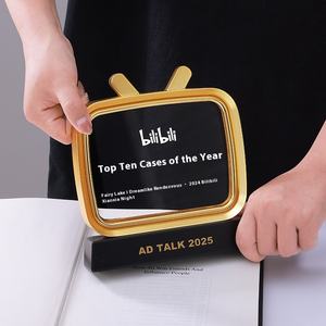 Trofeo <span class=keywords><strong>de</strong></span> metal personalizado, nuevos premios <span class=keywords><strong>de</strong></span> espejo lateral para fotografía <span class=keywords><strong>de</strong></span> vídeo en vivo, Vídeo corto, trémolo, elogio - Product Image 4