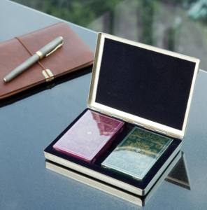 Özel Logo gümüş dikdörtgen köprü kart kutusu Metal düz tasarım Poker kartları yönetici promosyon hediye için oyun kartı kutu - Product Image 3