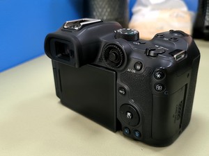 กล้องมิเรอร์เลส Canon EOS R7 32.5MP ประสิทธิภาพสูง APS-C สภาพใหม่ 90% - Product Image 5