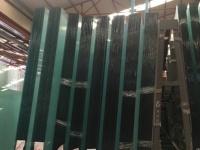 Verre flotté trempé pour la construction de maisons, fenêtres, portes, gymnases, rampes d'escalier, murs-rideaux