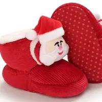 クリスマスシューズの魅力の前にクリスマスの悪夢のための柔らかい靴底で暖かいベビーシューズ
