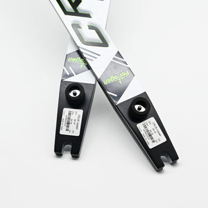 Extremidades de Arco Recurvo Perfogen, <span class=keywords><strong>Serie</strong></span> CRUX, Carbono de Alto Módulo/Espuma, Extremidades Desmontables ILF, 20-44 Libras, Compatibles con Elevadores de 23/25 Pulgadas - Product Image 3