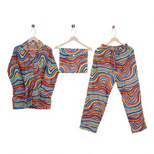 Ensemble de pyjama pour femmes en coton naturel à taille élastique, imprimé floral multicolore, respirant, doux, à séchage rapide, fait main, pour l'été - Product Image 1