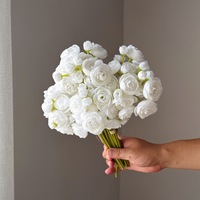 Buket Bunga Ranunculus Sutra Mini Buatan 6 Tangkai untuk Dekorasi Pernikahan, Rumah, dan Perlengkapan Fotografi