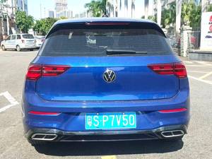 Voiture d'occasion <span class=keywords><strong>Volkswagen</strong></span> <span class=keywords><strong>Golf</strong></span> 8 R-Line 1.4TSI 280TSI 2021 - Iconique, la fusion intelligente de style professionnel et de plaisir de conduite - Product Image 5