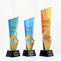 Trophée en cristal personnalisé, trophée en cristal en forme de tour lumineux personnalisé avec base lumineuse