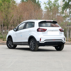 Geely Livan X3 Pro <span class=keywords><strong>Petit</strong></span> <span class=keywords><strong>SUV</strong></span> 2025 – Voiture Geely Économique, <span class=keywords><strong>SUV</strong></span> à Essence Livan X3 1.5L Boîte Automatique – Voitures d'<span class=keywords><strong>Occasion</strong></span> les Plus Vendues en Chine - Product Image 4