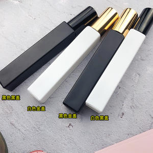 Botella de Perfume de Vidrio Transparente Cuadrada de 10 ml con Pulverizador de Niebla Fina - Product Image 2