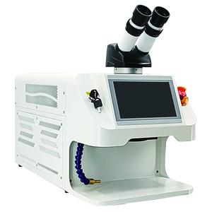 Machine de soudage laser de bureau FOCUSLASER 100W 200W – Refroidissement par eau haute précision pour bijoux, or, argent et métaux aluminium - Product Image 1