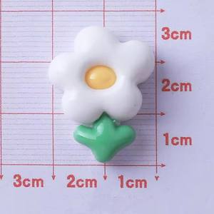 2024 nuevo diseño 100 piezas efecto brillante parte posterior plana resina flores rosa girasol tulipán para recuerdos artificiales decorativos - Product Image 5