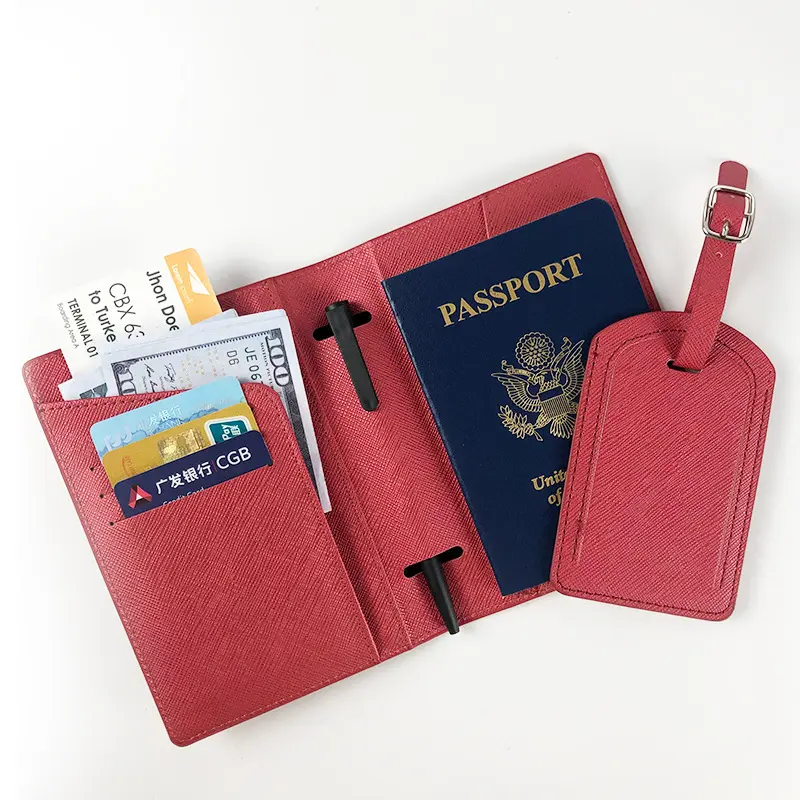 Custom Logo PU Leather Luggage Tag and Passport Holder Set PVC Soft and Personalized Business Gift for Travel Bags Souvenirs