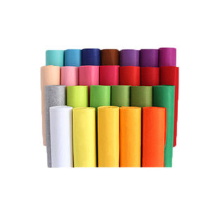 Tissu de feutre de poinçon d'aiguille de polyester d'usine par la cour ou le mètre avec l'emballage de rouleau <span class=keywords><strong>1mm</strong></span> 2mm 3mm 4mm 5mm pour le choix - Product Image 3