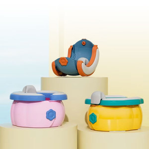 Siège de toilette portable en plastique pour enfants, pliable, facile à nettoyer, comprend 20 sacs à déchets pour l'intérieur, l'extérieur et les voyages - Product Image 1