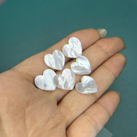 Perle de nacre naturelle blanche en forme de cœur, double face plate, qualité B, 15*13.7*1MM, accessoires d'incrustation pour la fabrication de bijoux