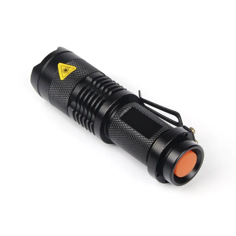Torcia a raggi ultravioletti torcia luce lanterna Zoom lampada tattica da caccia a mano