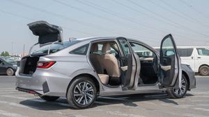 VENTAS RÁPIDAS de <span class=keywords><strong>Toyota</strong></span> <span class=keywords><strong>Yaris</strong></span> S Sedan <span class=keywords><strong>USADO</strong></span> - Product Image 3