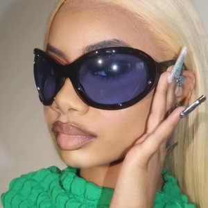 แว่นกันแดดทรงวงรีแฟชั่นใหม่ปี 2023 สำหรับทุกเพศ กรอบใหญ่ ดีไซน์ทันสมัย คุณภาพดี ป้องกันรังสียูวี 400 เหมาะสำหรับปั่นจักรยานและเล่นกีฬา - Product Image 3