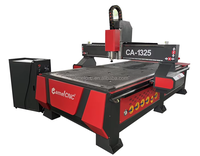 Machine de routeur CNC 3 axes Camel 1325 avec haute précision à bas prix