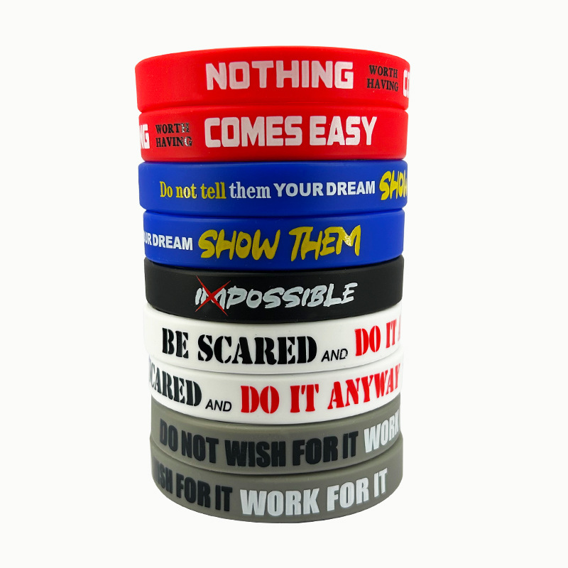 Six bracelets de motivation colorés, un de chaque
