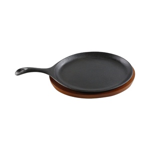 Hot bán hình bầu dục gang <span class=keywords><strong>sizzler</strong></span> tấm phục vụ món ăn <span class=keywords><strong>fajita</strong></span> Pan với khay gỗ - Product Image 1