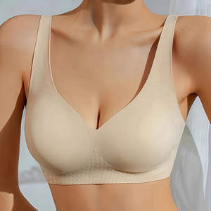 Sujetador sin Costuras para Mujer Talla Grande con Soporte de Gel, Push-Up, Diseño Sólido, Anillos de Acero, Cierre de Gancho con Logotipo - Estilo Simple - Product Image 1