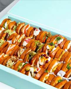 Kotak Kemasan Kertas Biodegradable untuk Makanan Cepat Saji, Sandwich, Sushi, Permen, Kue, Waffle, Roti, <span class=keywords><strong>Burger</strong></span>, dengan Pembagi Saus/Dip - Product Image 5