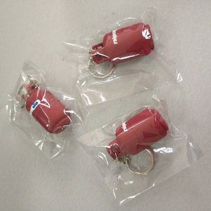Llavero <span class=keywords><strong>de</strong></span> PVC suave 3D personalizado <span class=keywords><strong>de</strong></span> fábrica con forma <span class=keywords><strong>de</strong></span> <span class=keywords><strong>gas</strong></span>, serigrafía y logotipo en relieve, llaveros <span class=keywords><strong>de</strong></span> PVC moldeados por goteo - Product Image 4