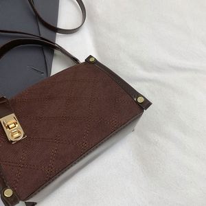Retro Handbag Women Simple Style Fashion Casual One-Shoulder Cross-Body Small Chain <b>Square</b> Bag - Product Image 3