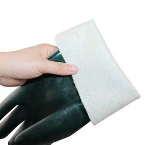 Guanti da Lavoro Industriali Resistenti a Doppio Rivestimento in PVC Verde Scuro a Maniche Lunghe, Resistenti ad Acidi, Oli e Prodotti Chimici, con Presa Antiscivolo - Product Image 3