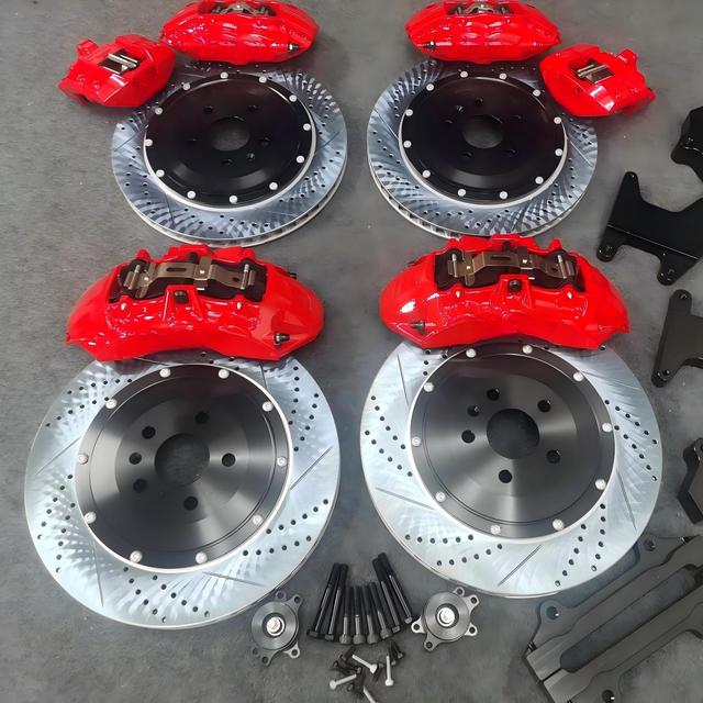 High Performance 6 Piston Brake Caliper Kit Big Brake Upgrade for Sports Cars and Aftermarket Vehicle Modification