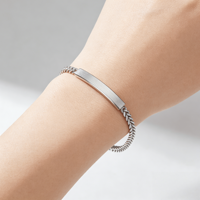 Bracelet en acier inoxydable argenté de mode en gros, chaîne cubaine avec gravure de nom personnalisée pour hommes et femmes, usage quotidien/affaires