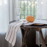 Vente en gros de couverture de nappe de table alimentaire séchage rapide serviette de table de salle à manger serviette bleu rayure lin coton coussin isolant