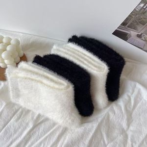 Calcetines de Felpa de Visón para Mujer, Medias Gruesas de Color Sólido, Cálidas y Cómodas para Dormir - Product Image 2