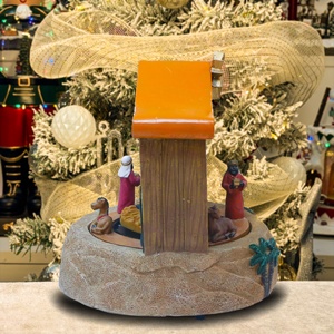 Jouet musical <span class=keywords><strong>de</strong></span> la Nativité <span class=keywords><strong>de</strong></span> Jésus en résine décorative pour la maison <span class=keywords><strong>de</strong></span> <span class=keywords><strong>Noël</strong></span> personnalisé avec musique, ensemble <span class=keywords><strong>de</strong></span> la Nativité avec lumière LED et figurines mobiles - Product Image 2