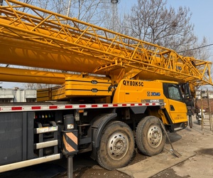 เครนรถบรรทุกมือสอง XCM QY75kc 75 T เครนมือสอง Stc750 Stc800t6 Stc550t Stc250s Xct25 Xct55 75ตันรถเครนเคลื่อนที่ - Product Image 5