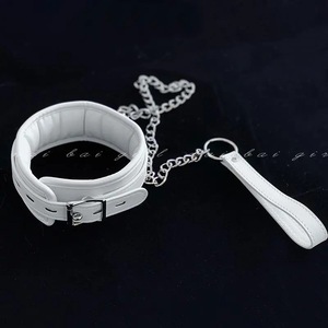 White Soft Collar With Chain And Leather <b>Handle</b> For Adult Use - Product Image 4